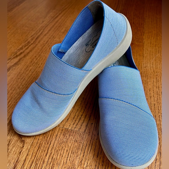 Clarks Shoes - Clarks Sillian Firn Cloud Slip On Shoes